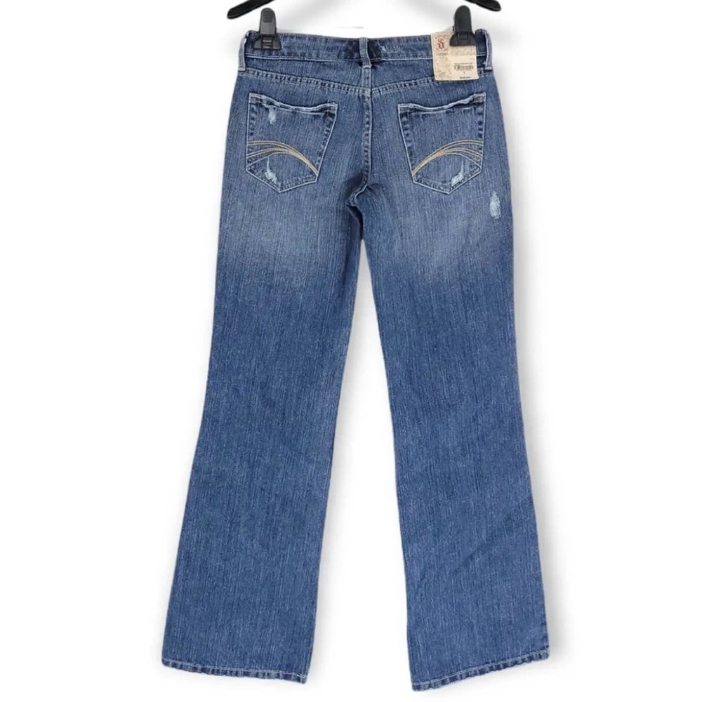 DECREE Junior's Distressed Medium Stonewash Jeans - Picture 3 of 10